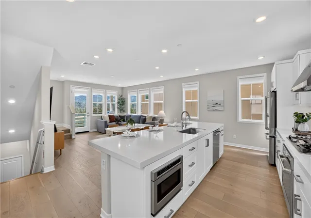 Photo 3 of Single family home for sale at 32 Welltree Way, Ladera Ranch, CA 92694 | MLS# OC26189767 | Listing updated on 2026-10-04