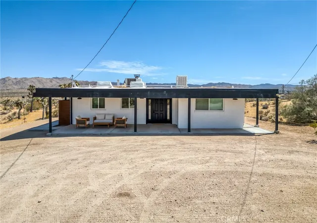 Photo 3 of Single family home for sale at 5951 Linda Lee Dr, Yucca Valley, CA 92284 | MLS# JT26173011 | Listing updated on 2026-10-05