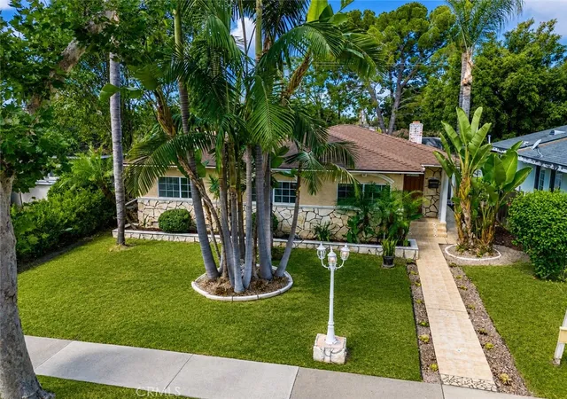 Photo 2 of Single family home for sale at 10529 La Mirada, Whittier, CA 90604 | MLS# DW26190348 | Listing updated on 2026-10-11