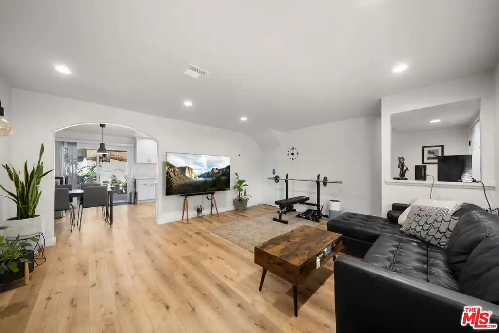 Listing Photo 1 - Condo for sale in 14647 Red Hl Ave located at 14647 Red Hl Ave, Tustin, CA 92780 - Unit 14647 Red Hl Ave