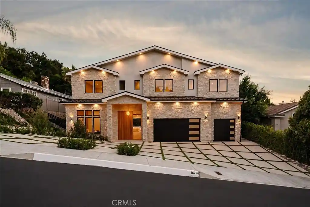 Photo 1 of Mansion for sale at 16258 Bertella Dr, Encino, CA 91436 | MLS# SR26167638 | Listing updated on 2026-10-28