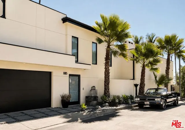Photo 2 of Single family home for sale at 1185 Loma Linda Dr, Beverly Hills, CA 90210 | MLS# 26896203 | Listing updated on 2026-09-23