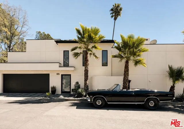 Photo 3 of Single family home for sale at 1185 Loma Linda Dr, Beverly Hills, CA 90210 | MLS# 26896203 | Listing updated on 2026-09-23