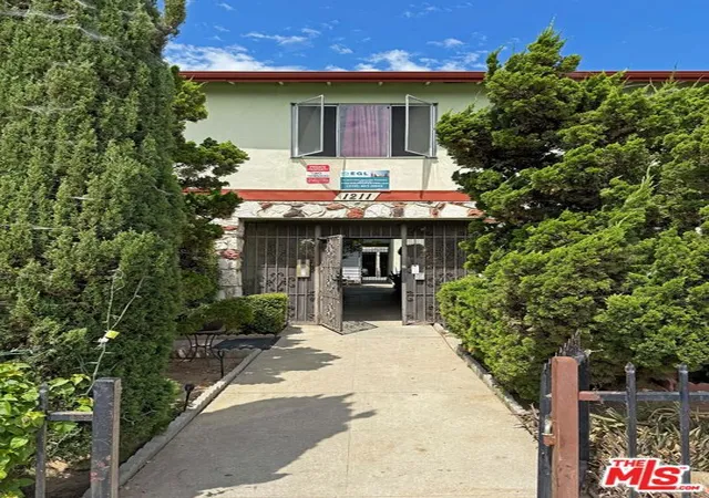 Photo 7 of Multi family home for sale at 1211 N New Hampshire Ave, Los Angeles, CA 90029 | MLS# 26918907 | Listing updated on 2026-09-29