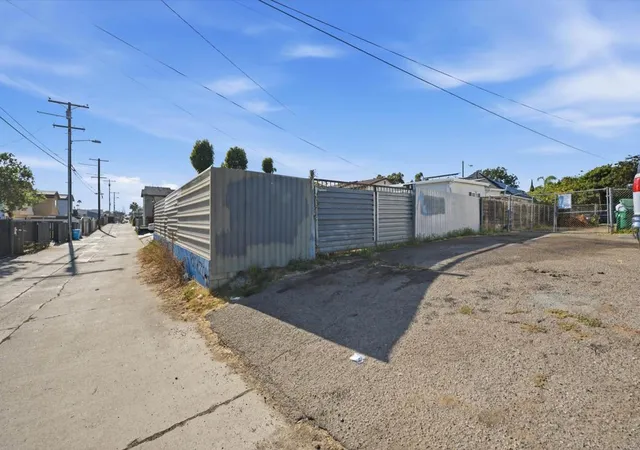 Photo 2 of Sale Pending at 3175 Clay Ave, San Diego, CA 92113 | MLS# PTP2606620 | Listing updated on 2026-09-07