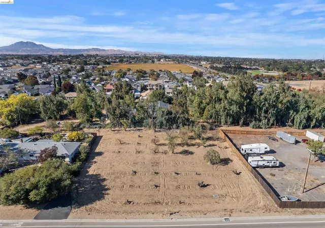 Photo 3 of Land for sale at 3901 B Rose, Oakley, CA 94561 | MLS# 41146728 | Listing updated on 2026-09-07