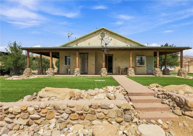 Photo 1 of Single family home for sale at 13750 Cuyama Hwy, Santa Margarita, CA 93453 | MLS# SR26190614 | Listing updated on 2026-09-29