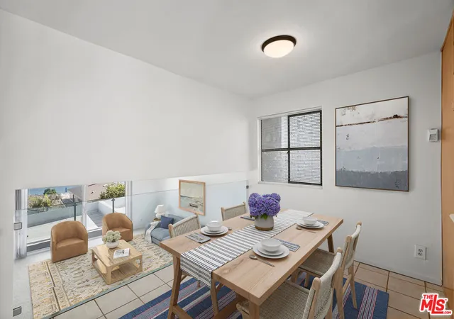 Listing Photo 5 - Condo for sale in building located at 18203 Coastline Dr, Malibu, CA 90265 - Unit #2