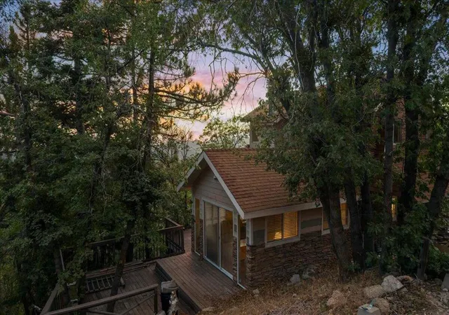 Photo 4 of Single family home for sale at 2190 Tank Rd, Running Springs, CA 92382 | MLS# 219152026PS | Listing updated on 2026-09-24