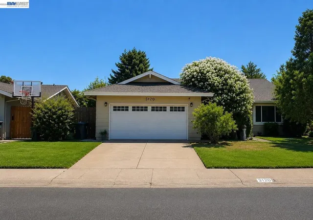 Photo 1 of Sale Pending at 3120 Ozzie Ct, Carmichael, CA 95608 | MLS# 41146730 | Listing updated on 2026-09-13