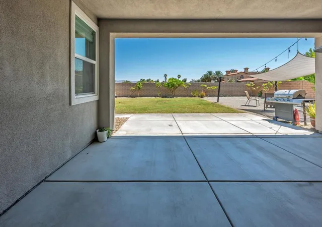 Photo 2 of Sale Pending at 50040 Pobla Pl, Indio, CA 92201 | MLS# 219152039PS | Listing updated on 2026-09-11