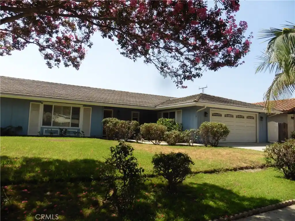 Single family home for sale at 706 W Wistaria, Arcadia, CA 91007 | MLS# AR26183375