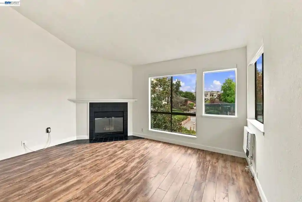 Listing Photo 2 - Condo for sale in 39109 Guardino Dr located at 39109 Guardino Dr, Fremont, CA 94538 - Unit #234