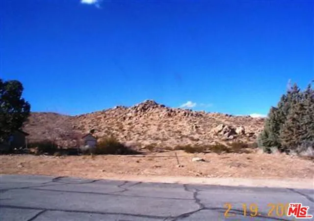 Photo 1 of Land for sale at 0 Queensglen Ave, Palmdale, CA 93591 | MLS# 26923327 | Listing updated on 2026-09-08