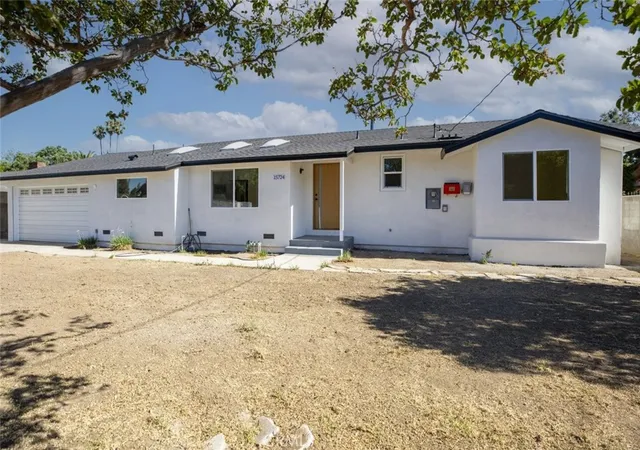 Photo 1 of Single family home for sale at 15724 Chase St, North Hills, CA 91343 | MLS# SR26190767 | Listing updated on 2026-10-10