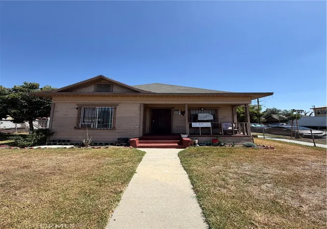 Photo 1 of Sale Pending at 5526 Compton Ave, Los Angeles, CA 90011 | MLS# DW26190862 | Listing updated on 2026-10-03