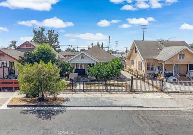 Photo 4 of Single family home for sale at 1302 E 48th Place, Los Angeles, CA 90011 | MLS# PW26190998 | Listing updated on 2026-10-07