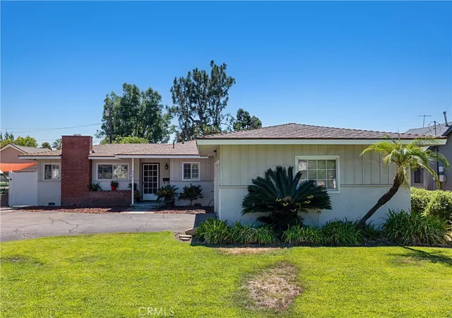 Photo 1 of Single family home for sale at 434 E Carroll, Glendora, CA 91741 | MLS# AR26190995 | Listing updated on 2026-09-26