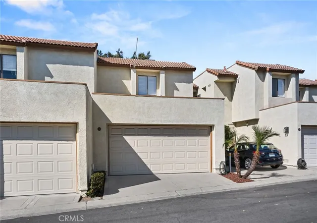 Photo 2 of Condo for sale at 713 Mansfield Dr, Claremont, CA 91711 | MLS# CV26190988 | Listing updated on 2026-09-27