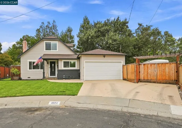 Photo 3 of Sale Pending at 4074 Hamlet Ct, Concord, CA 94521 | MLS# 41146768 | Listing updated on 2026-10-08