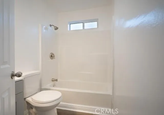 Photo 3 of House for sale at 1930 W Manchester, Los Angeles, CA 90047 | MLS# DW26190237 | Listing updated on 2026-09-26
