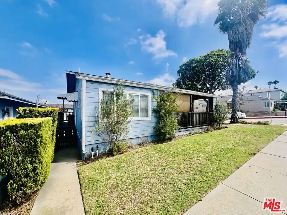 Multi family home for sale at 627 E Grand Ave, El Segundo, CA 90245 | MLS# 26878257