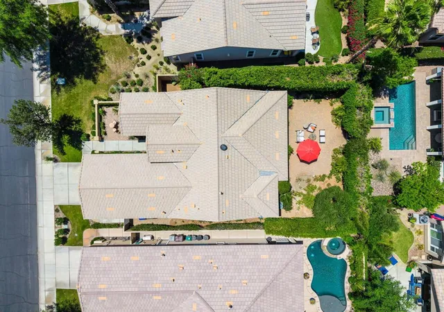 Photo 4 of Single family home for sale at 81484 Jacaranda Ct, La Quinta, CA 92253 | MLS# 219152071DA | Listing updated on 2026-10-02