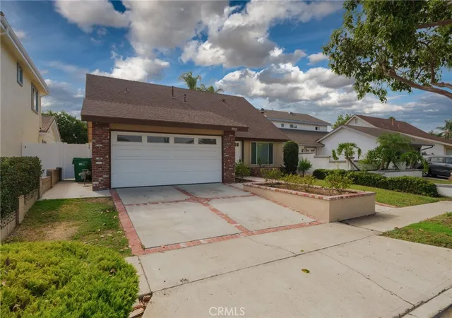 Photo 2 of Single family home for sale at 14712 Comet, Irvine, CA 92604 | MLS# PW26191168 | Listing updated on 2026-10-01