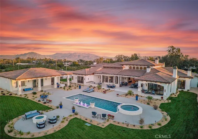 Single family home for sale at 277 Crestview Ave, Camarillo, CA 93010 | MLS# SR26187108