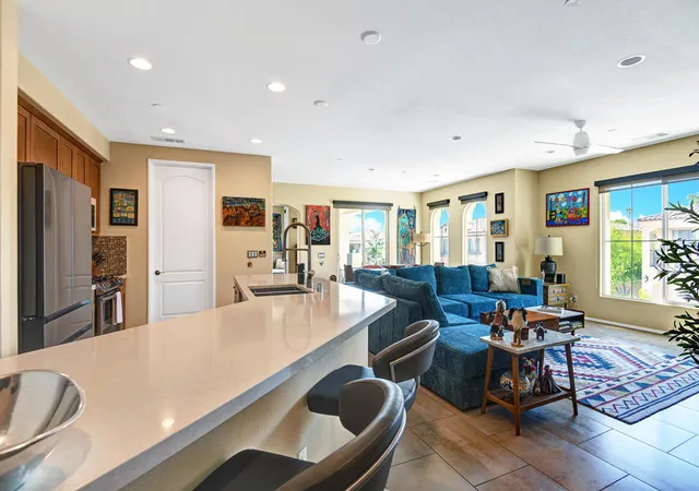 Photo 1 of Condo for sale at 1402 Guzman Ln, Palm Springs, CA 92262 | MLS# 219152074PS | Listing updated on 2026-09-29