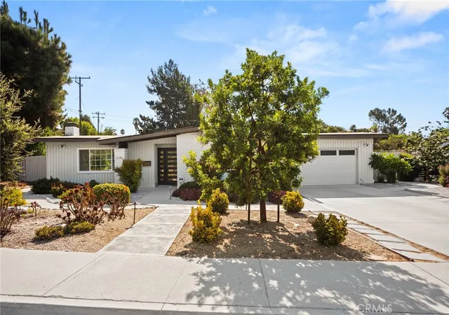 Single family home for sale at 1686 Longwood Ave, Claremont, CA 91711 | MLS# CV26191174 | Listing updated on 2026-10-10
