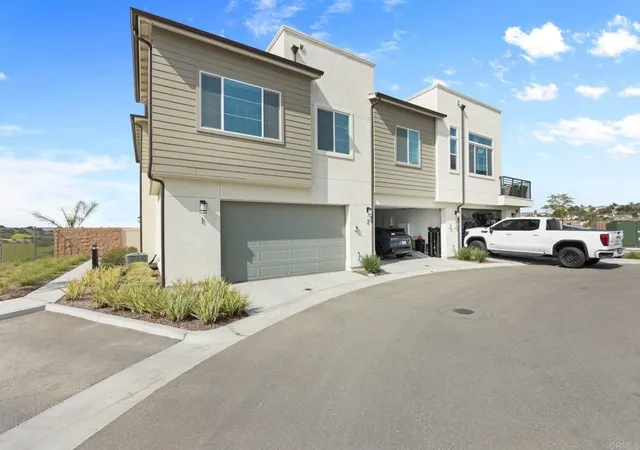 Photo 2 of Sale Pending at 769 Mateo St #1, Chula Vista, CA 91911 | MLS# PTP2606641 | Listing updated on 2026-09-25