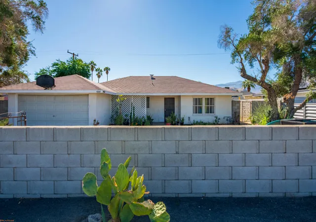 Photo 2 of Single family home for sale at 4267 E Sunny Dunes Rd, Palm Springs, CA 92264 | MLS# 219152079DA | Listing updated on 2026-10-07