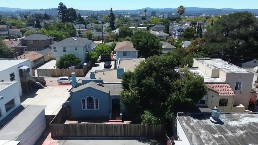 Single family home for sale at 610 S Amphlett Blvd, San Mateo, CA 94402 | MLS# ML82059676