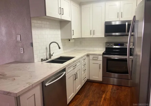 Photo 2 of Condo for sale at 750 State St #216, San Diego, CA 92101 | MLS# 260021365SD | Listing updated on 2026-09-26