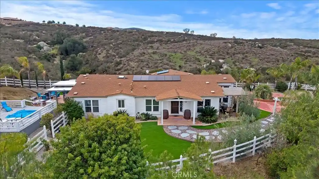 Photo 1 of Single family home for sale at 39565 Spanish Oaks Dr, Temecula, CA 92592 | MLS# SW26191370 | Listing updated on 2026-10-16