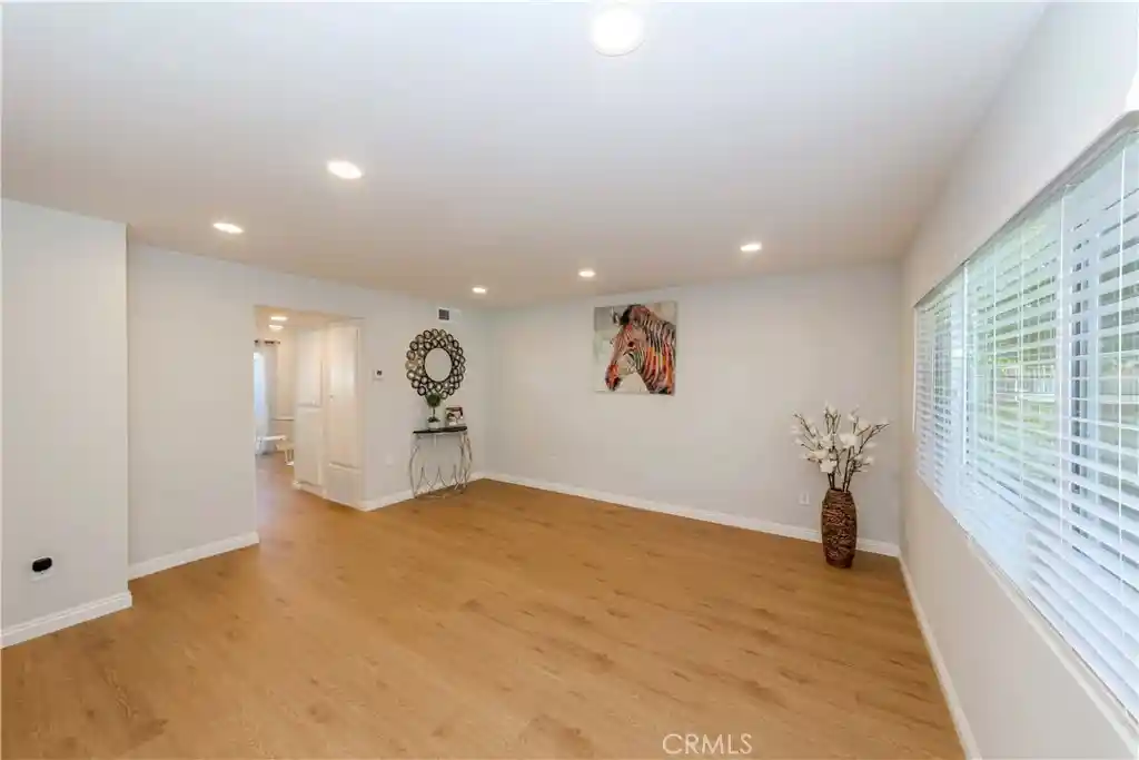 Condo for sale at 918 Huntington Dr #O, Duarte, CA 91010 | MLS# AR26190920