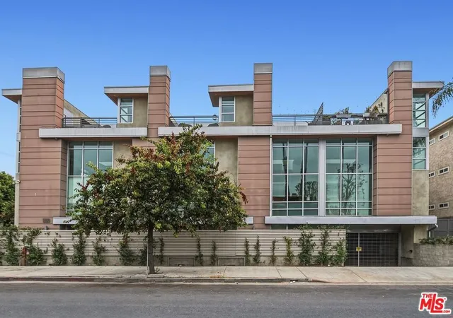 Photo 2 of Condo for sale at 5806 Waring Ave #14, Los Angeles, CA 90038 | MLS# 26933077 | Listing updated on 2026-10-06
