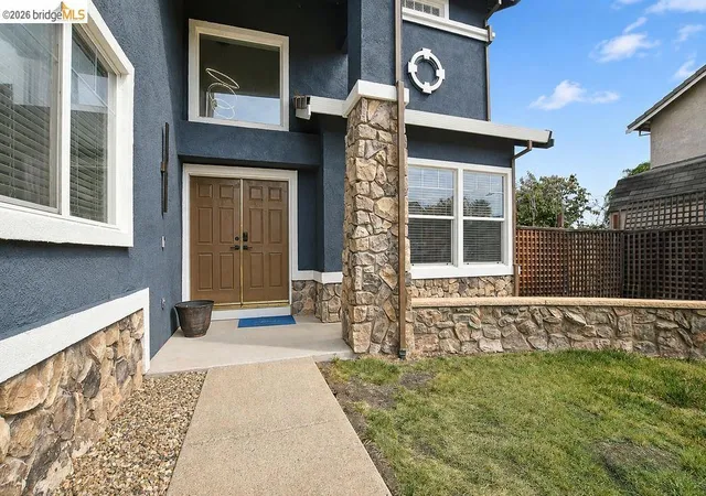 Photo 3 of Single family home for sale at 5421 E Creek Ct, Antioch, CA 94531 | MLS# 41146814 | Listing updated on 2026-10-08