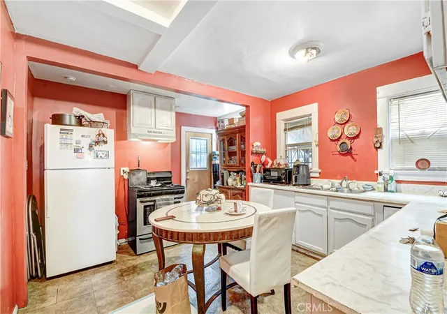Photo 4 of House for sale at 2914 West 59th, Los Angeles, CA 90043 | MLS# RS26191479 | Listing updated on 2026-09-02