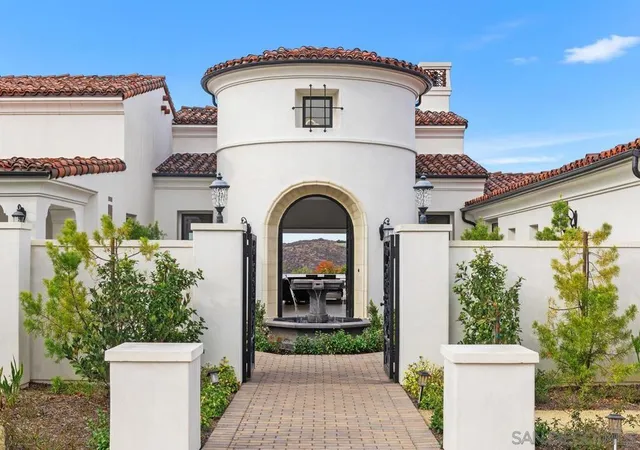 Photo 2 of Mansion for sale at 8128 Run Of The Lnolls, San Diego, CA 92127 | MLS# 260021375SD | Listing updated on 2026-09-13