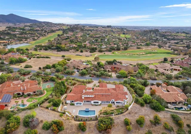 Photo 3 of Mansion for sale at 8128 Run Of The Lnolls, San Diego, CA 92127 | MLS# 260021375SD | Listing updated on 2026-09-13