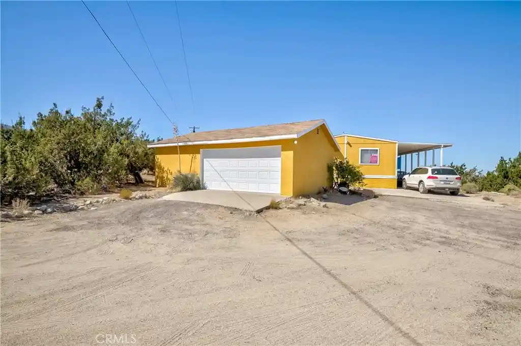 Manufactured home for sale at 2142 Cbs (trinity) Ln, Pinon Hills, CA 92372 | MLS# PW26191504
