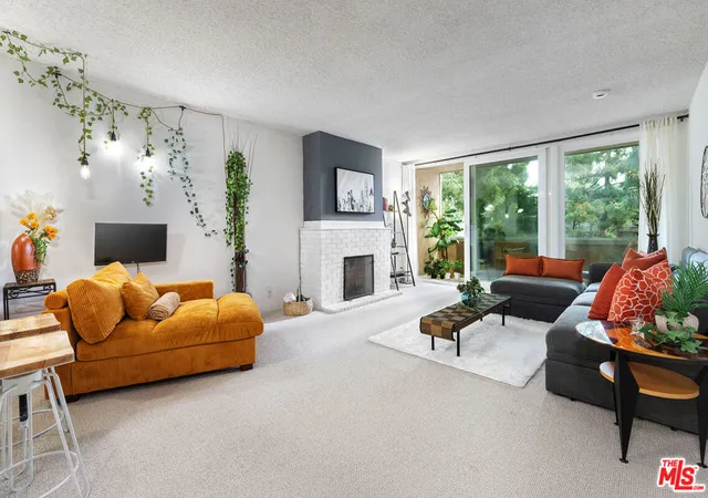 Listing Photo 1 - Condo for sale in building located at 6405 Grn Vly Cir, Culver, CA 90230 - Unit #209