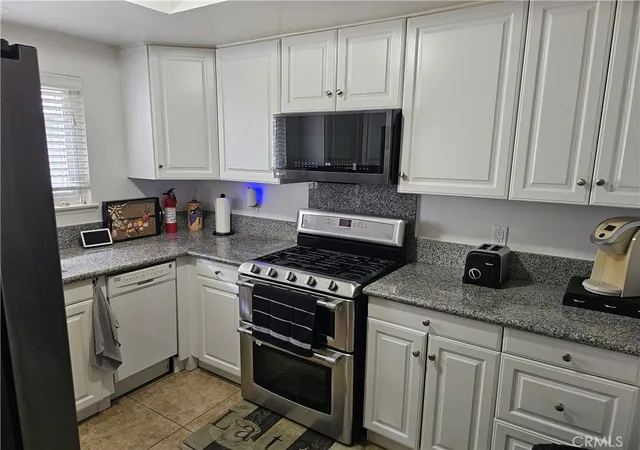 Photo 2 of Townhouse for sale at 1151 East 1st, Tustin, CA 92780 | MLS# PW26190974 | Listing updated on 2026-09-02