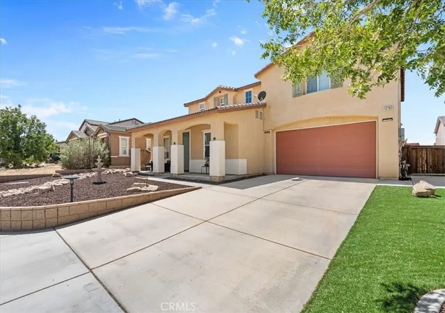 Photo 3 of Sale Pending at 12762 Ethan St, Victorville, CA 92392 | MLS# IG26191433 | Listing updated on 2026-10-01