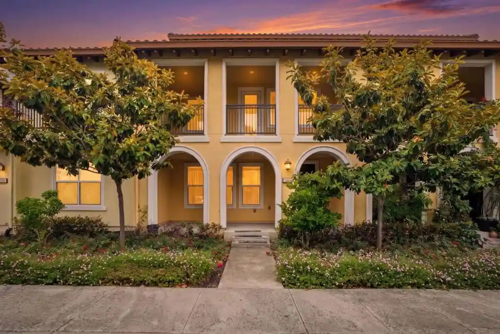 Townhouse for sale at 3310 Giovanni Way, Dublin, CA 94568 | MLS# ML82059729