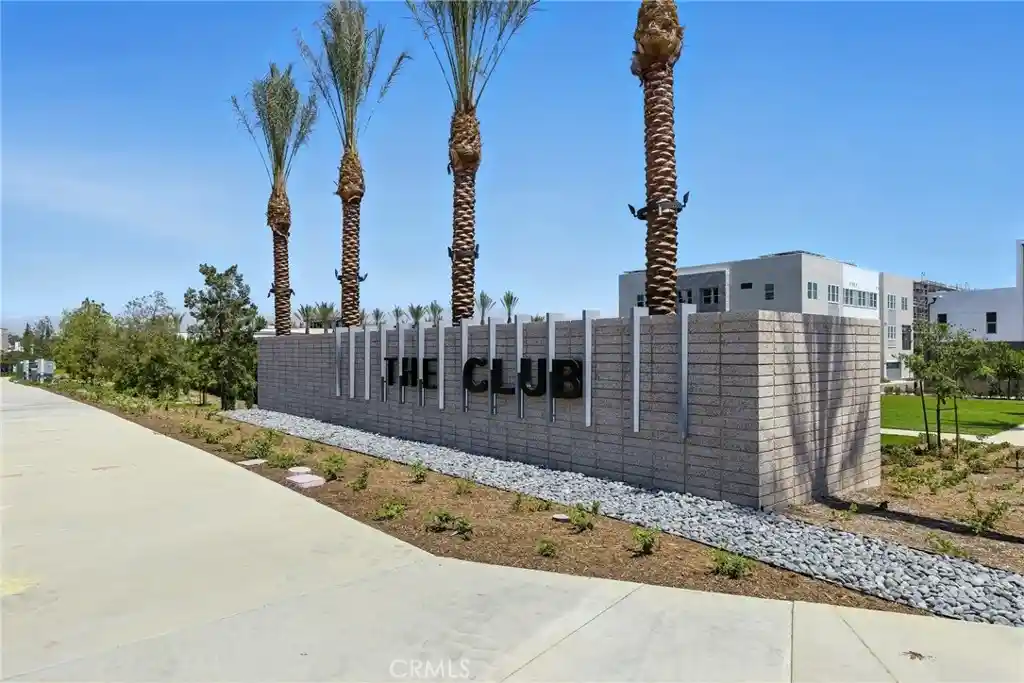 Listing Photo 24 - Condo for sale in 908 Snowberry Pl located at 908 Snowberry Pl, Montebello, CA 90640 - Unit 908 Snowberry Pl