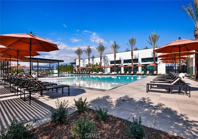 Listing Photo 4 - Condo for sale in building located at 908 Snowberry Pl, Montebello, CA 90640