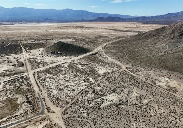 Photo 3 of Land for sale at 798 Verdugo Ave, Lucerne Valley, CA 92356 | MLS# HD26191677 | Listing updated on 2026-09-01